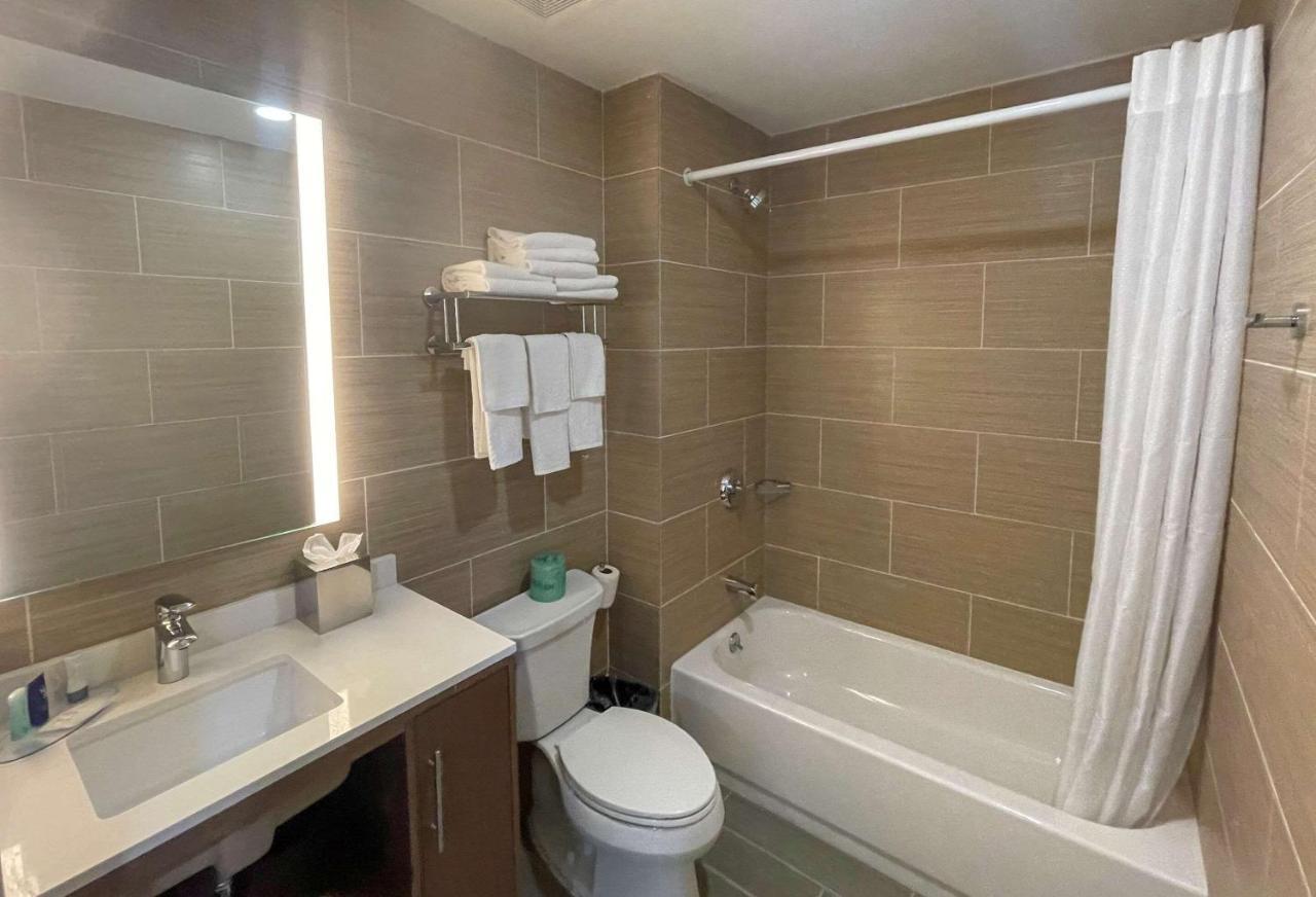 Mainstay Suites ニューヨーク エクステリア 写真